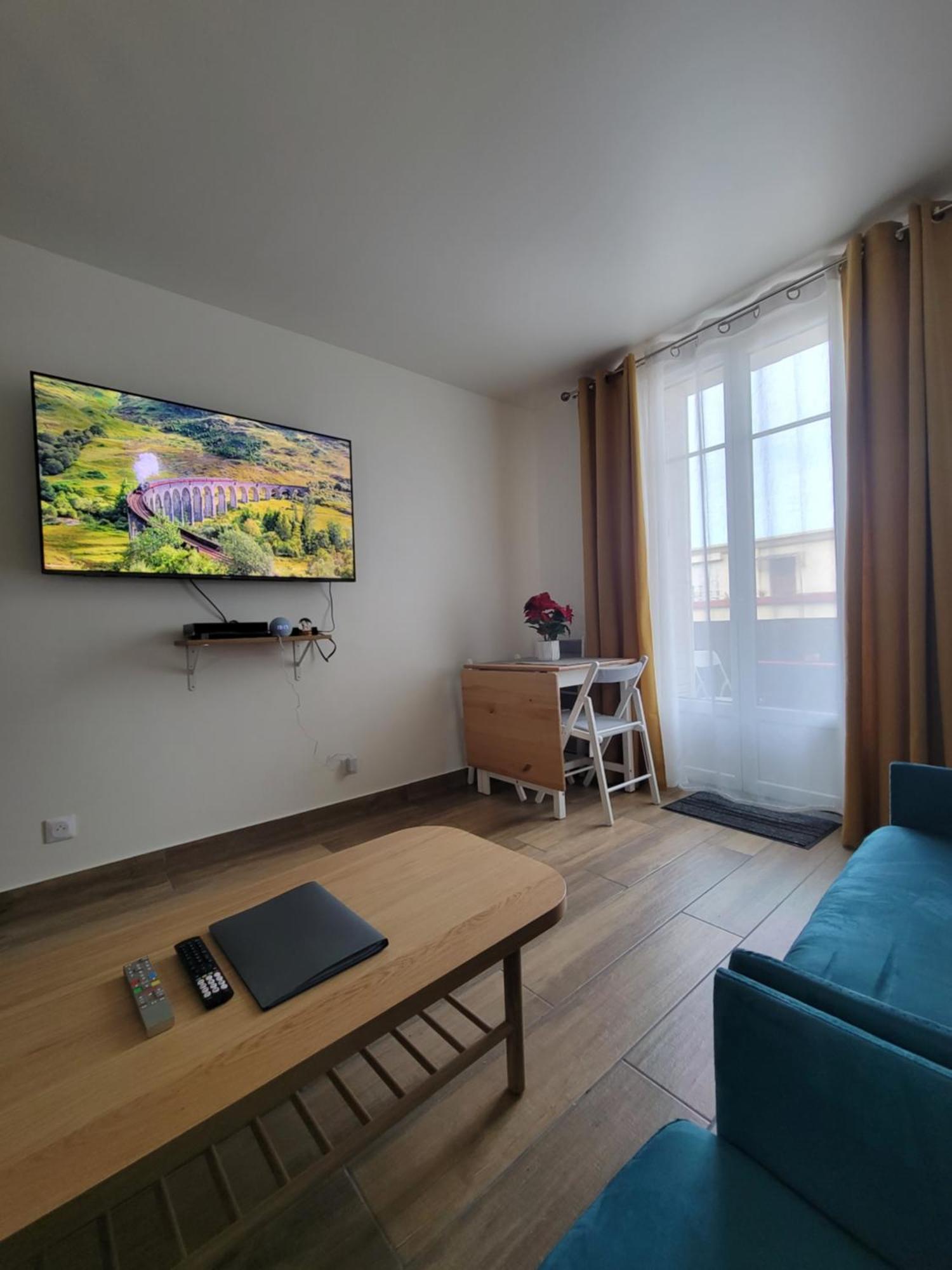 Amazing Apartment A Stone'S Throw From The City Of Lights - Paris Clichy Exteriör bild