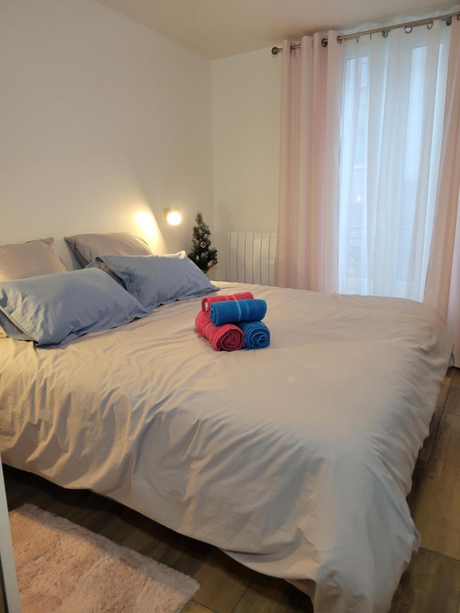 Amazing Apartment A Stone'S Throw From The City Of Lights - Paris Clichy Exteriör bild